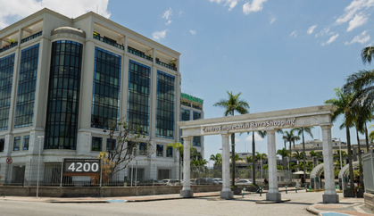Centro Empresarial Barra Shopping — Av. das Américas, 4200